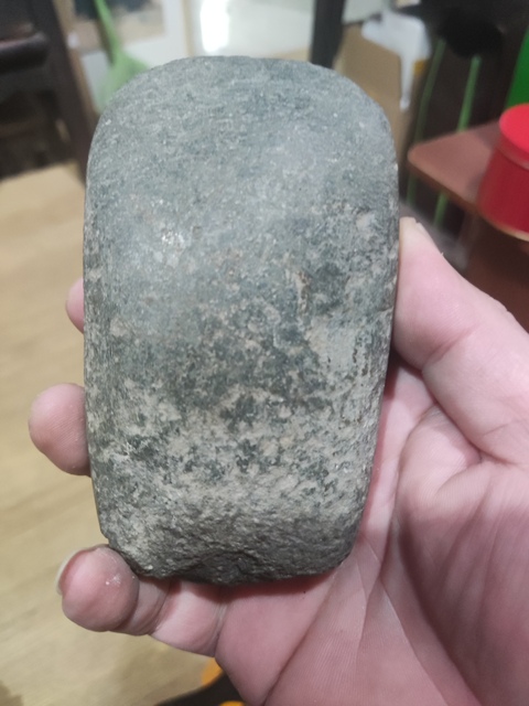 古玩玉器文化期石斧拍賣,當前價格228元