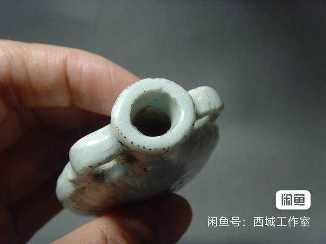 古玩陶瓷青釉鼻煙壺拍賣,當前價格550元