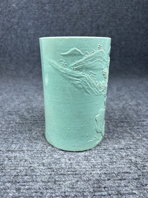 古玩陶瓷松石綠釉雕瓷筆筒拍賣，當前價格7888元