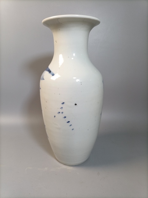古玩陶瓷晚清青花山水人物紋撇口瓶拍賣,當前價格2800元