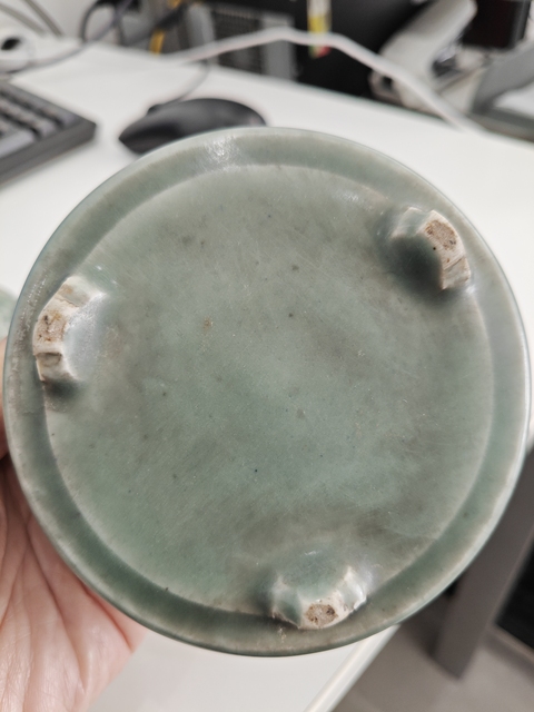 古玩陶瓷豆青釉熏爐拍賣,當前價格0元