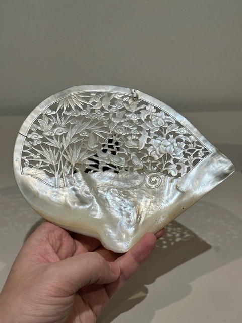 古玩雜項晚清十三行白蝶貝鴛鴦春水拍賣,當前價格8000元