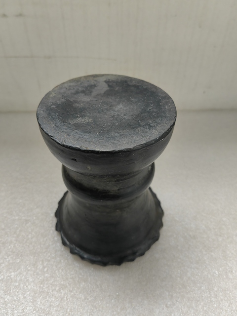 古玩陶瓷黑陶花口尊拍賣,當前價格680元
