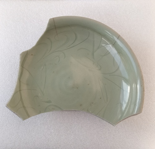 古玩陶瓷龍泉青瓷刻花標本拍賣,當前價格0元
