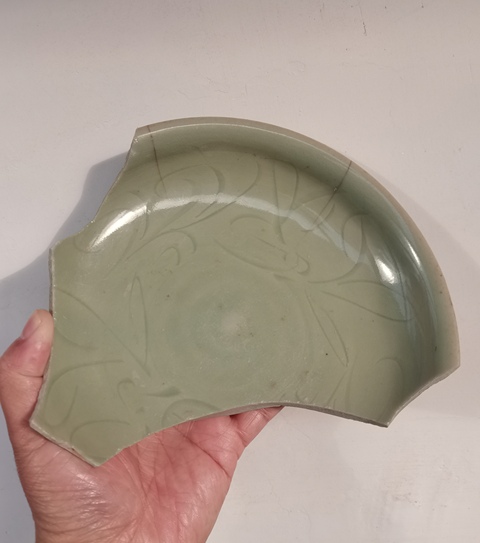 古玩陶瓷龍泉青瓷刻花標本拍賣,當前價格0元