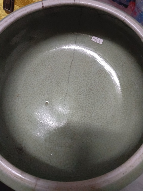古玩陶瓷雍正哥釉三足香爐拍賣,當前價格1800元