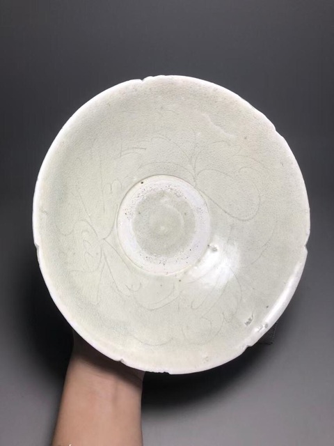 古玩陶瓷精品(宋元)影青釉刻花紋大碗拍賣,當前價格920元