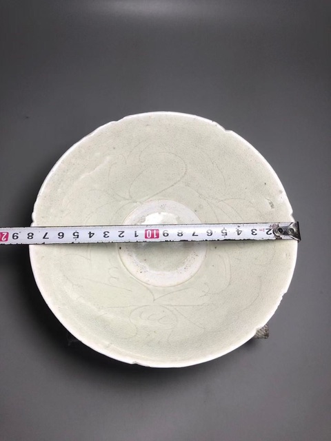 古玩陶瓷精品(宋元)影青釉刻花紋大碗拍賣,當前價格920元