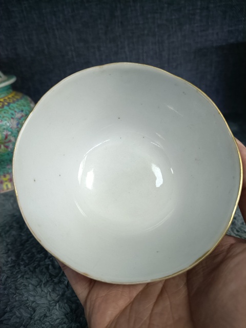 古玩陶瓷晚清胭脂紅釉地粉彩花間壽杯拍賣,當前價格3888元