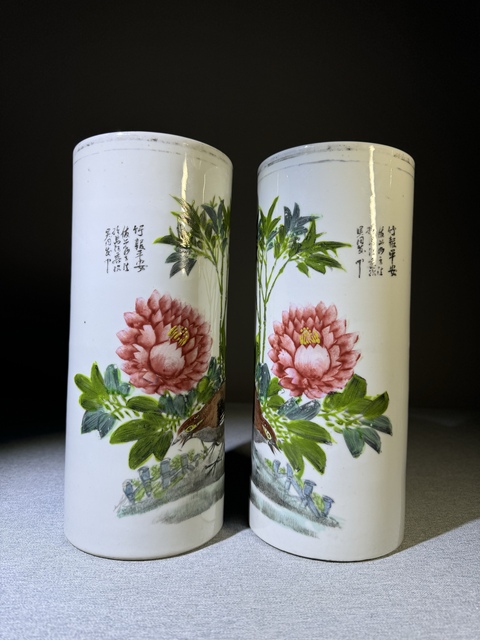 古玩陶瓷民國花開富貴竹報(bào)平安淺絳彩帽筒一對(duì)民國成對(duì)帽筒拍賣,當(dāng)前價(jià)格2800元