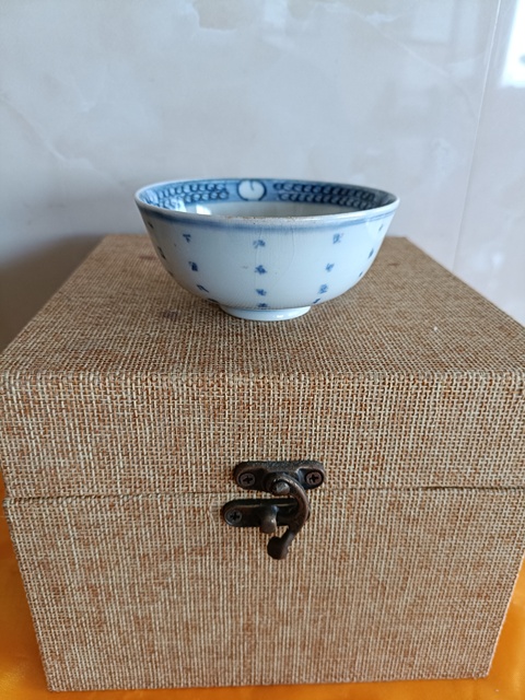 古玩陶瓷永樂年制款清晚期玉壁底青花赤壁賦紋茶盞拍賣,當前價格198元