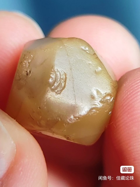 古玩玉器千年唐八愣珠拍賣,當前價格1588元