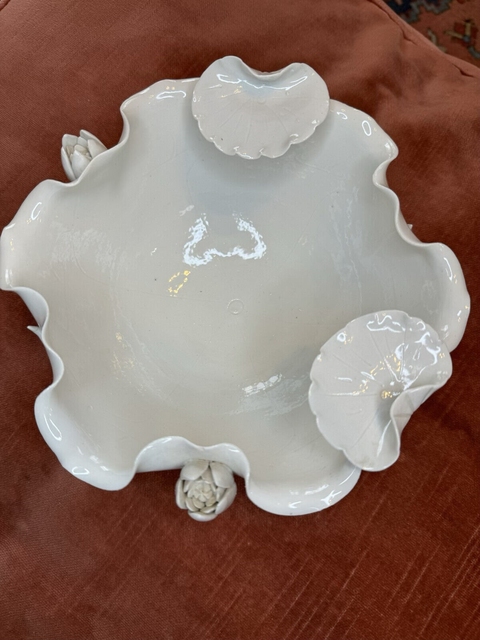古玩陶瓷白釉荷葉洗拍賣(mài),當(dāng)前價(jià)格355元