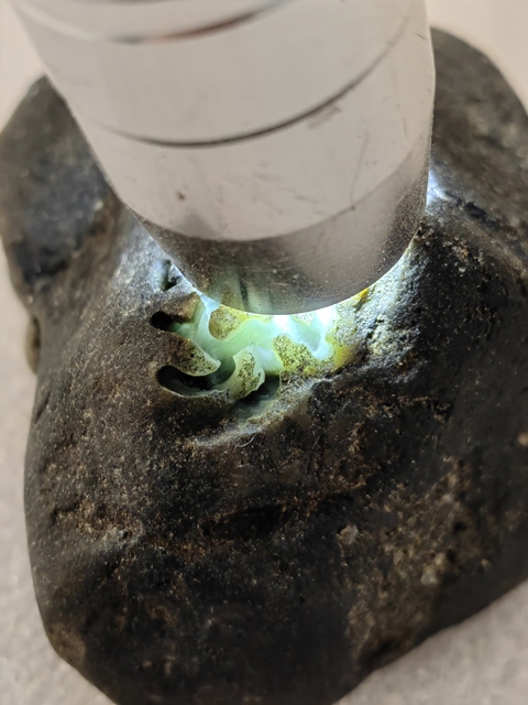 古玩玉器天然翡翠原石料拍賣,當前價格260元