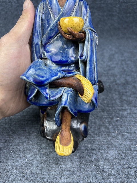 古玩陶瓷石灣窯羅漢塑像拍賣,當前價格2288元
