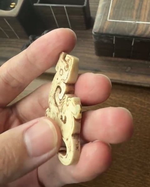 古玩玉器高古味西周味的虺龍佩 玉組佩飾味道拍賣,當前價格39999元
