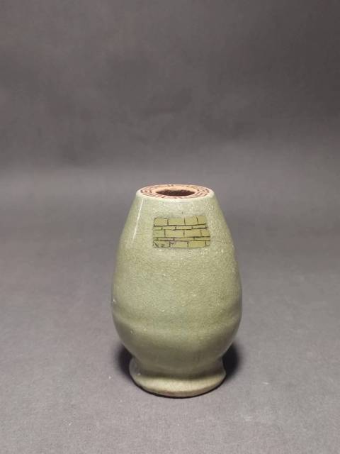 古玩陶瓷元代龍泉青瓷大吉瓶拍賣,當前價格2000元