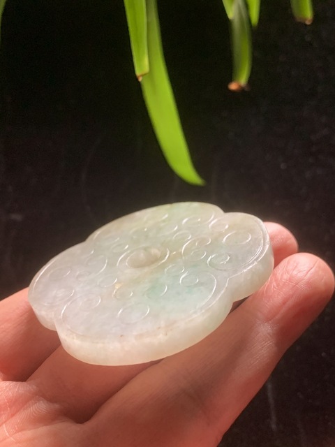 古玩玉器清代天然翡翠雕“卷云紋璧”拍賣，當前價格14000元