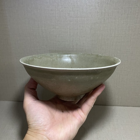 古玩陶瓷龍泉青瓷斗笠碗拍賣，當前價格2800元