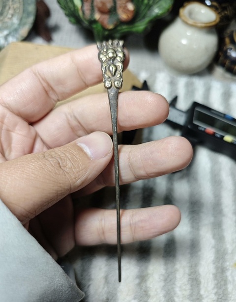 古玩雜項(xiàng)清中期銀發(fā)簪子拍賣(mài)，當(dāng)前價(jià)格277元
