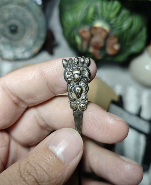 古玩雜項(xiàng)清中期銀發(fā)簪子拍賣(mài)，當(dāng)前價(jià)格277元