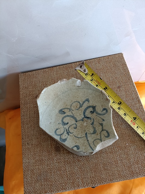 古玩陶瓷元青花一束蓮紋大整底大標本拍賣,當前價格980元