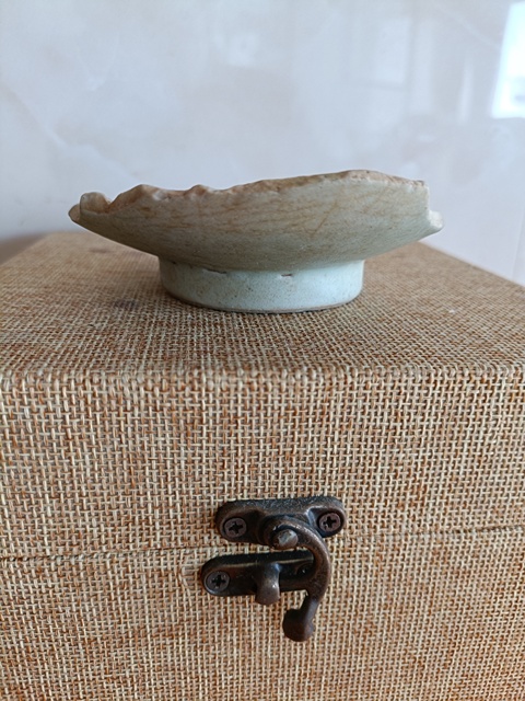 古玩陶瓷元青花一束蓮紋大整底大標本拍賣,當前價格980元