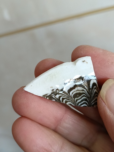 古玩陶瓷館藏級南宋當陽峪攪胎羽毛紋口沿標本【精品】拍賣,當前價格299元