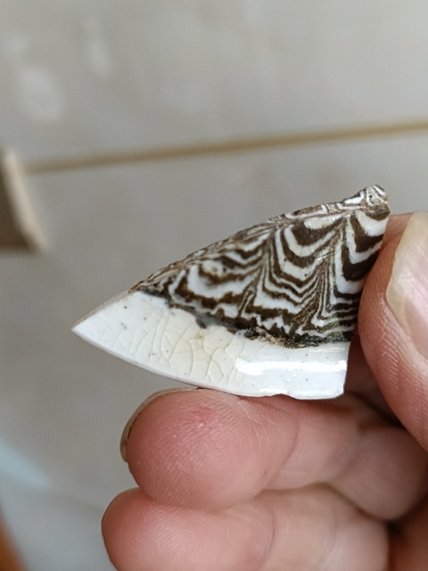 古玩陶瓷館藏級南宋當陽峪攪胎羽毛紋口沿標本【精品】拍賣,當前價格299元