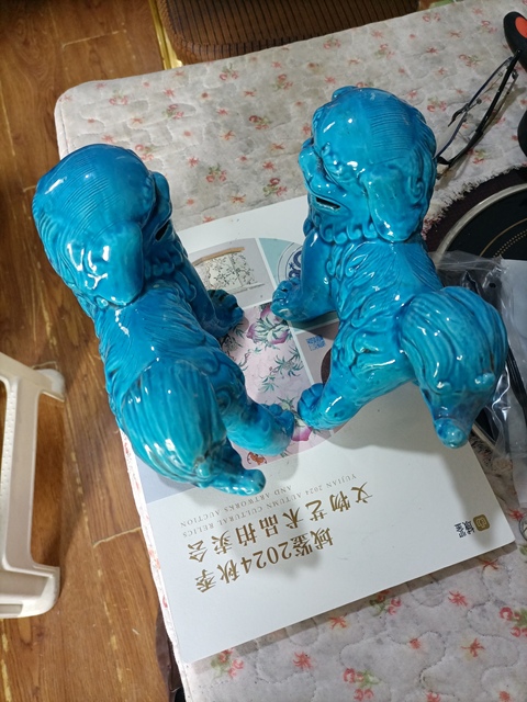 古玩陶瓷孔雀藍釉獅子拍賣，當前價格600元