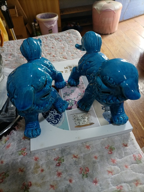 古玩陶瓷孔雀藍釉獅子拍賣，當前價格600元