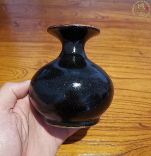 古玩陶瓷明黑釉玉壺春瓶拍賣,當前價格136元