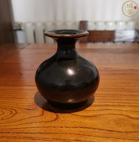 古玩陶瓷明黑釉玉壺春瓶拍賣,當前價格136元
