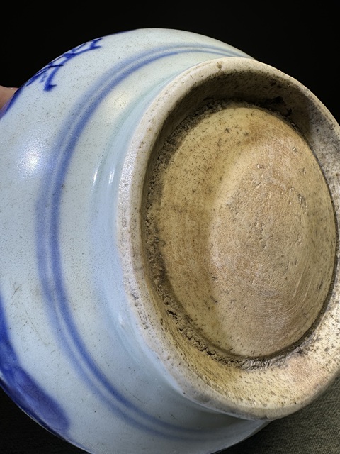 古玩陶瓷清代順治青花洞石琵琶花卉紋羅漢香爐順治青花瓷器拍賣，當前價格2300元