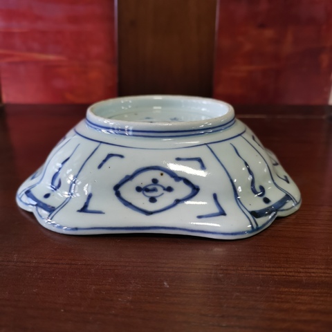 古玩陶瓷晚清民國(guó)青花四方倭角盤拍賣,當(dāng)前價(jià)格666元
