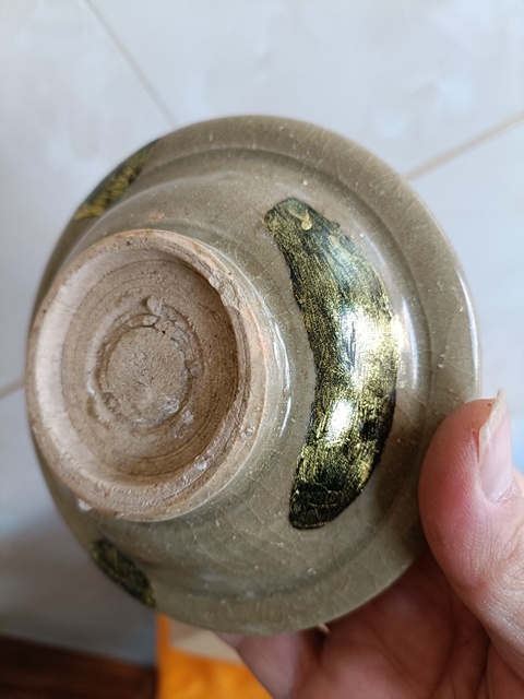 古玩陶瓷元代龍泉青瓷褐彩折沿洗拍賣,當前價格298元