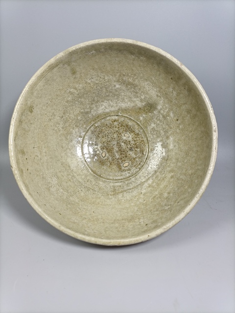 古玩陶瓷特價元龍泉系青釉大茶碗拍賣，當前價格350元
