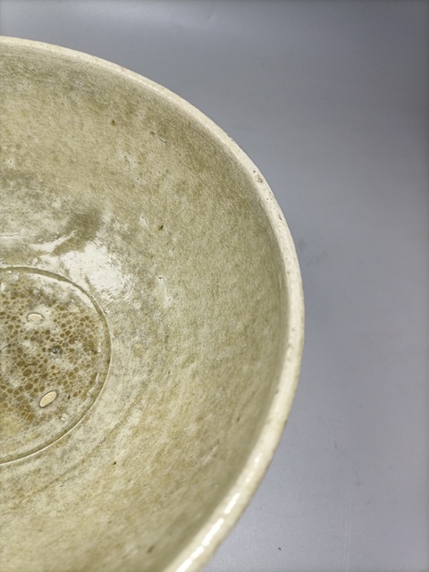 古玩陶瓷特價元龍泉系青釉大茶碗拍賣，當前價格350元