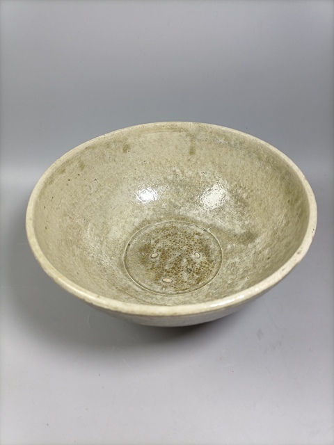 特價(jià)元龍泉系青釉大茶碗拍賣，當(dāng)前價(jià)格368元