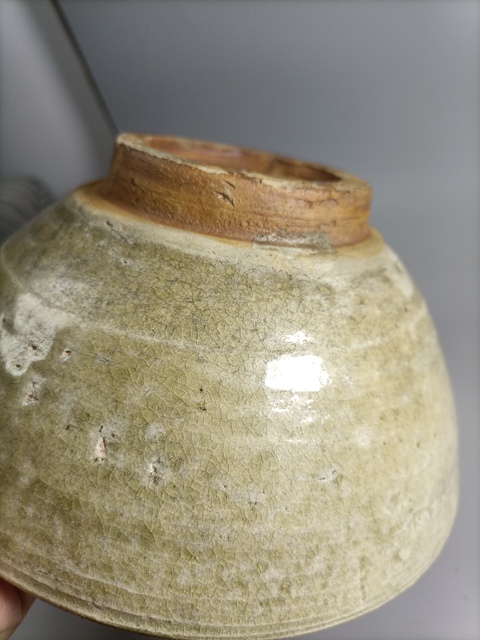 古玩陶瓷特價元龍泉系青釉大茶碗拍賣，當前價格350元