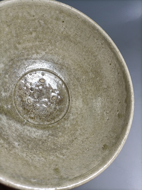 古玩陶瓷特價元龍泉系青釉大茶碗拍賣，當前價格350元