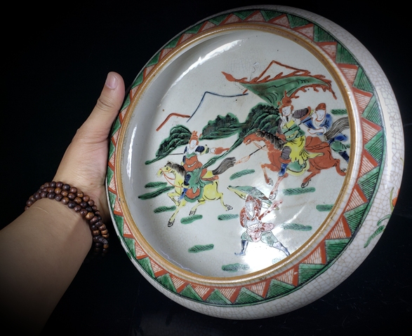 古玩陶瓷晚清粉彩刀馬人大筆洗拍賣，當前價格3800元