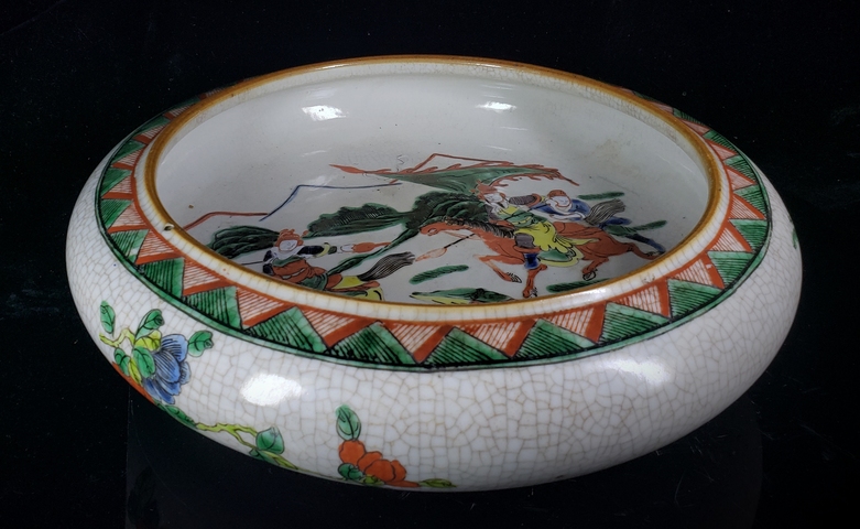 古玩陶瓷晚清粉彩刀馬人大筆洗拍賣，當前價格3800元