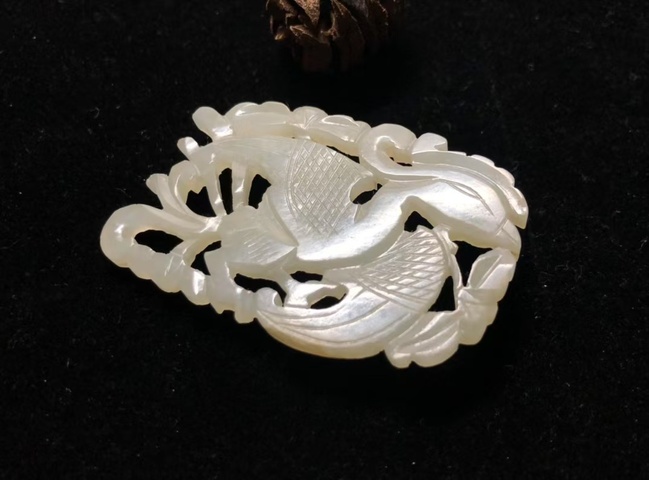 古玩玉器明末清初和田玉雕“鳳鳥(niǎo)佩”拍賣,當(dāng)前價(jià)格8000元