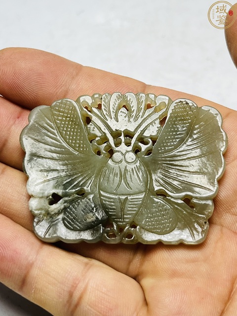 古玩玉器和田玉雕“蝴蝶佩”拍賣,當前價格299元