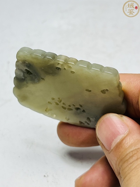古玩玉器和田玉雕“蝴蝶佩”拍賣,當前價格299元
