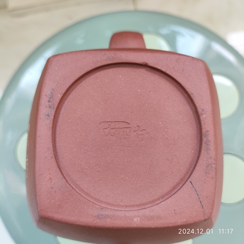 古玩雜項(xiàng)[四方]紫砂壺拍賣(mài)，當(dāng)前價(jià)格380元