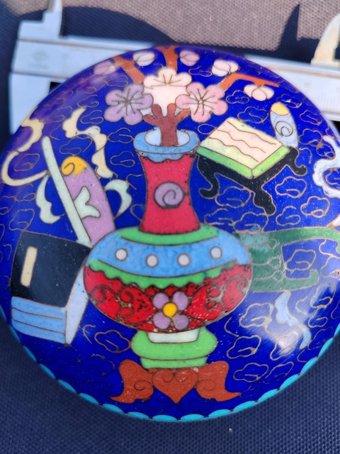 古玩雜項晚清銅胎掐絲琺瑯彩粉盒拍賣,當前價格799元