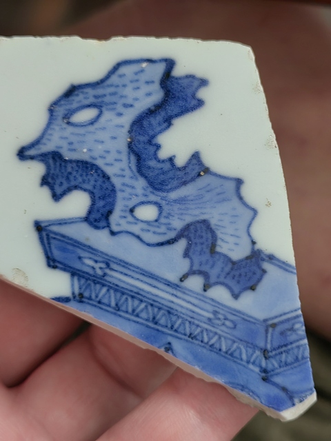 古玩陶瓷清順治 青花洞石紋標本拍賣,當前價格289元