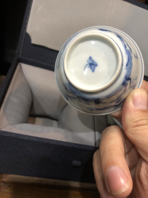 古玩陶瓷（精品品茗杯）清·康熙·訪友圖·青花品茗杯一對拍賣，當前價格3180元